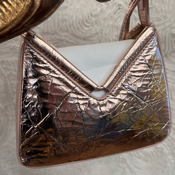 REFORMATION Mini Chiara Convertible Champagne Crinkle Patent Bag Handbag NWT - Picture 4 of 8